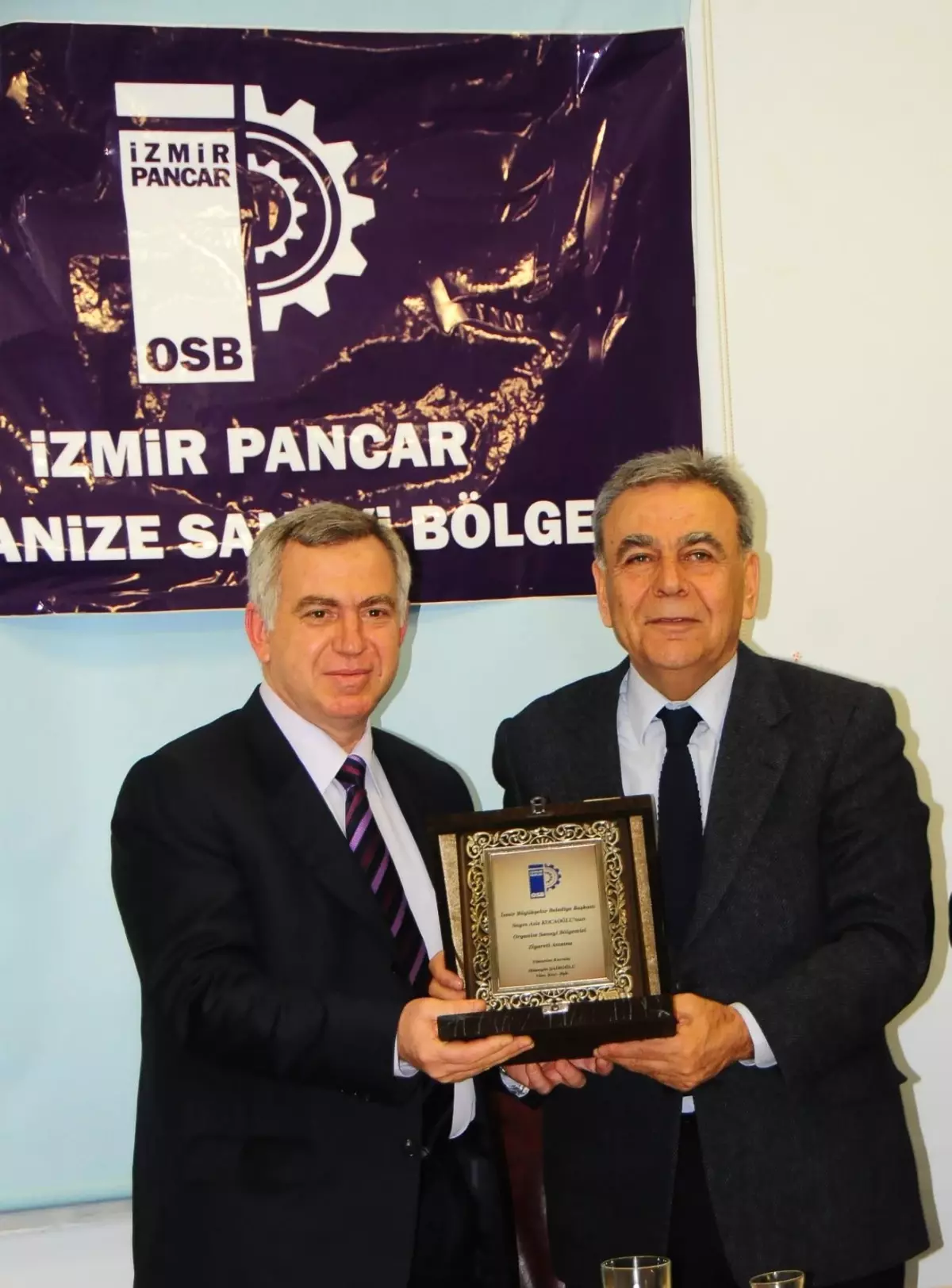 İzmir Büyükşehir Belediye Başkanı Aziz Kocaoğlu\'ndan İzban Teşekkürü