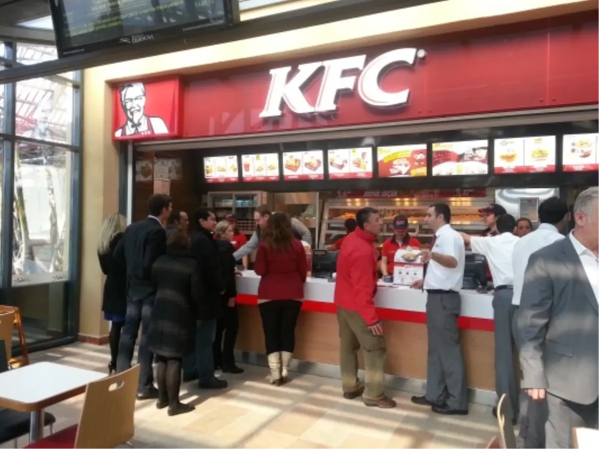 KFC\'den İzmir\'e Yeni Restoran