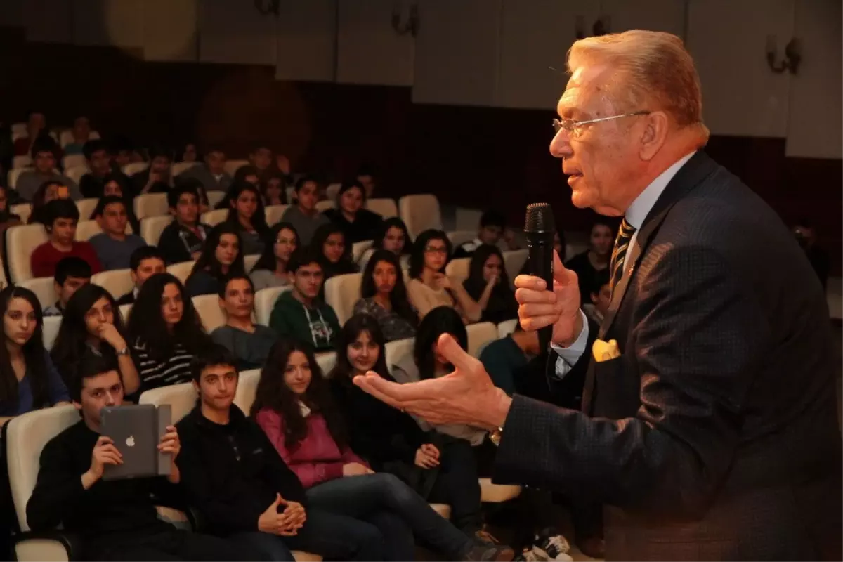 Konak Belediyesi'nden Gülümseyen Gözler Projesi