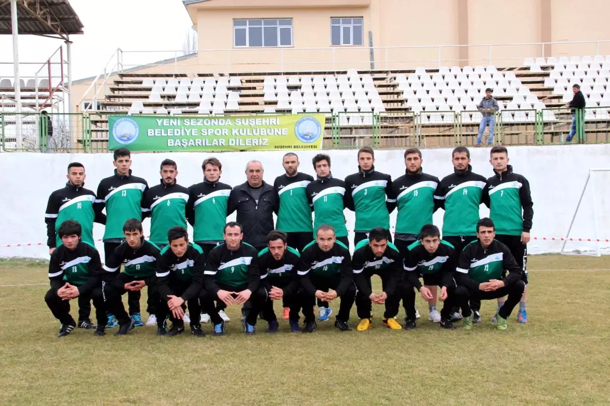 Suşehri Belediyespor Antremanlara Başladı