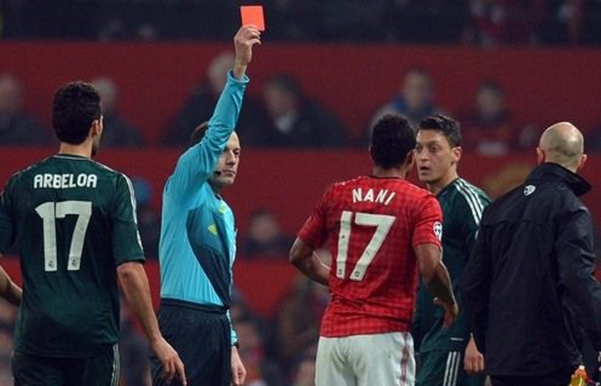 Uefa, Cüneyt Çakır\'a Destek Verdi