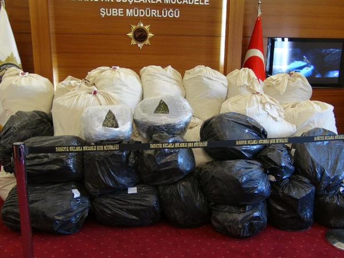Uyuşturucu Operasyonları Kamerada
