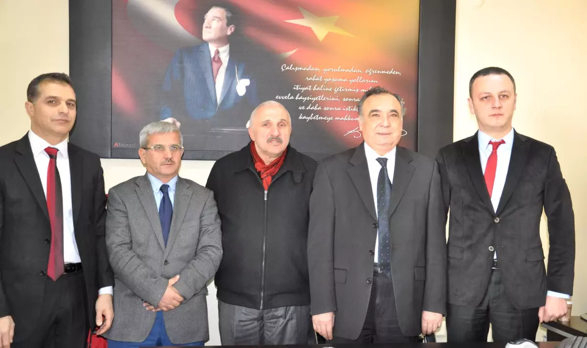 Zonguldak Vergi Dairesi Başkanı'ndan Kızılay'a Ziyaret