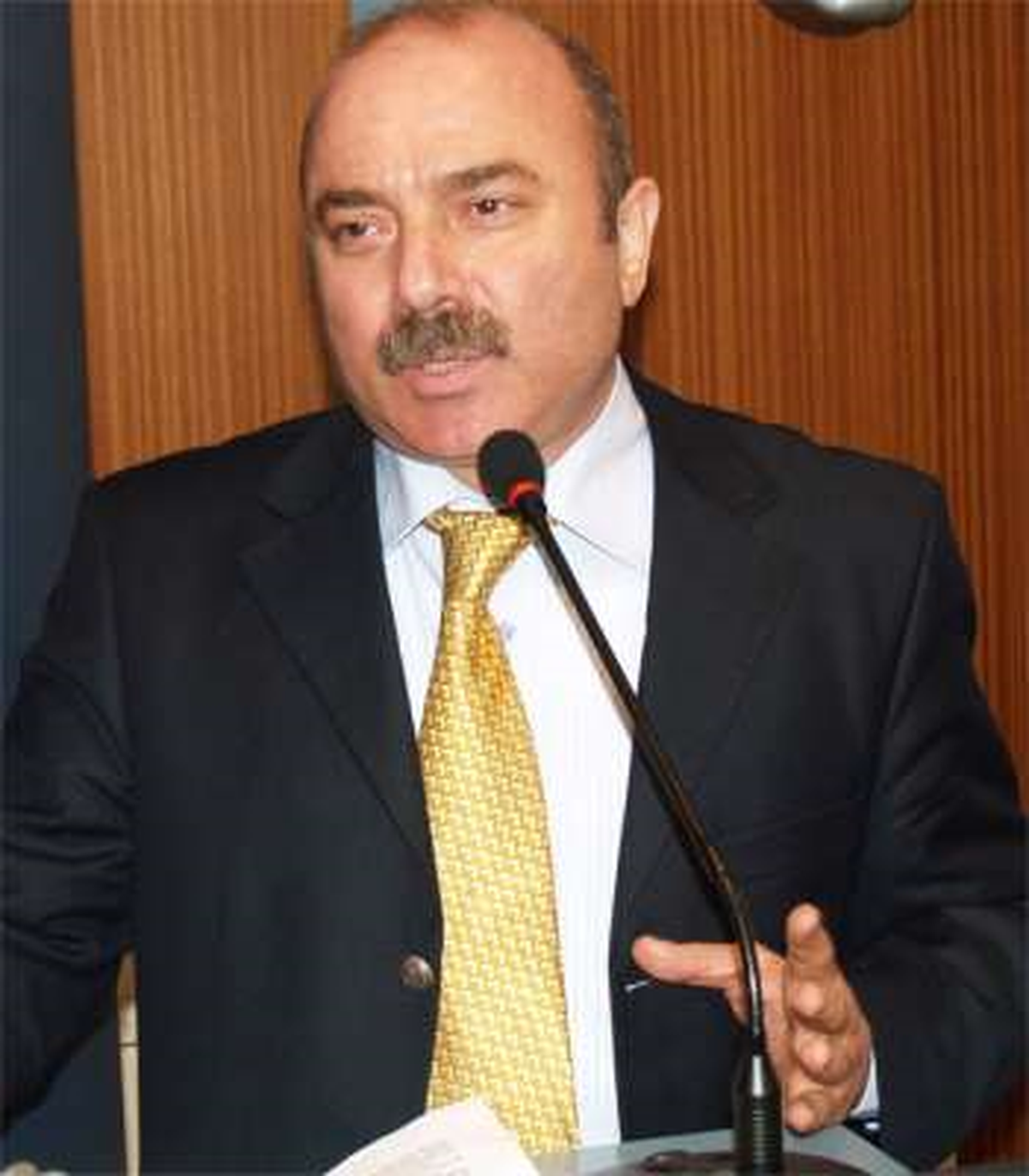 Ayto Başkanı Dokuzlu Kadınları Unutmadı