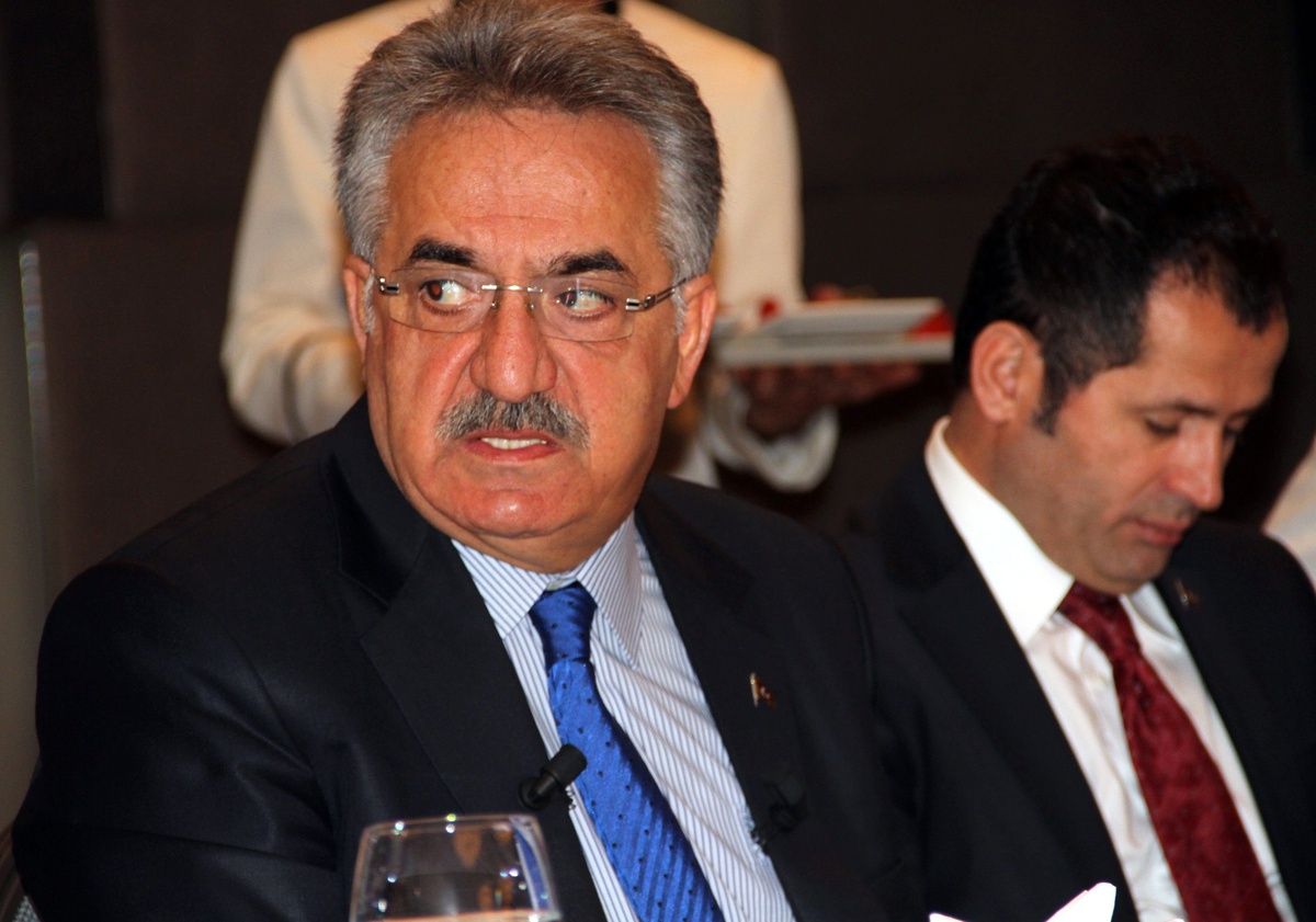 Bakan Yazıcı: Belki Hazmedilmesi Güç Ama Orada Takılmak Sürece Katkı Sağlamaz