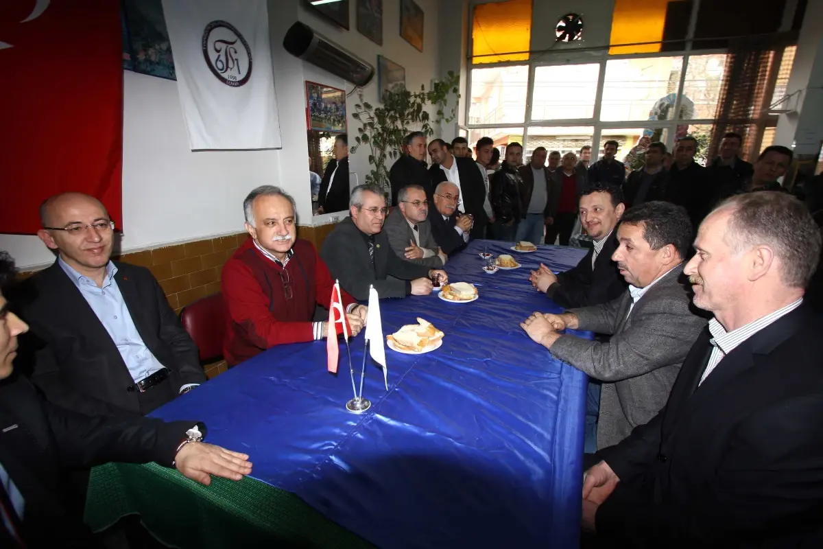 Bayraklı\'da Trabzonlu Dernekler Tek Çatı Altında Birleşti