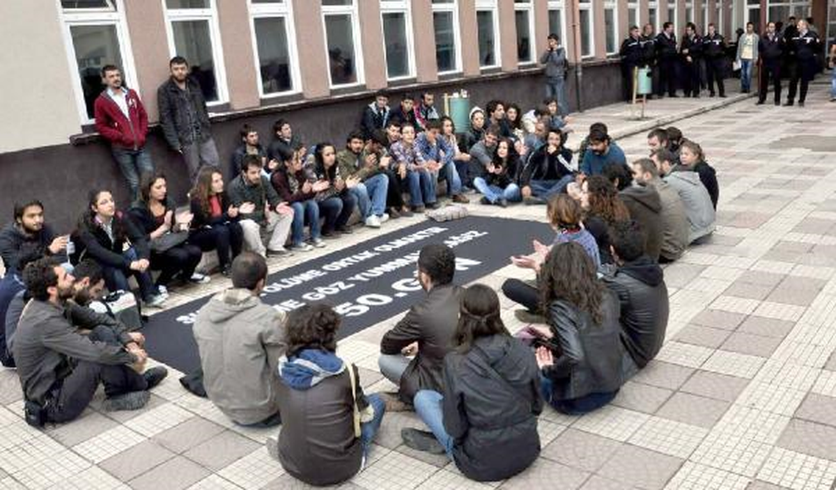 Cezaevlerindeki Açlık Grevine Destek Verenlere Soruşturma