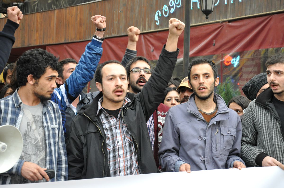 Fakülteli Öğrencilerden Protesto