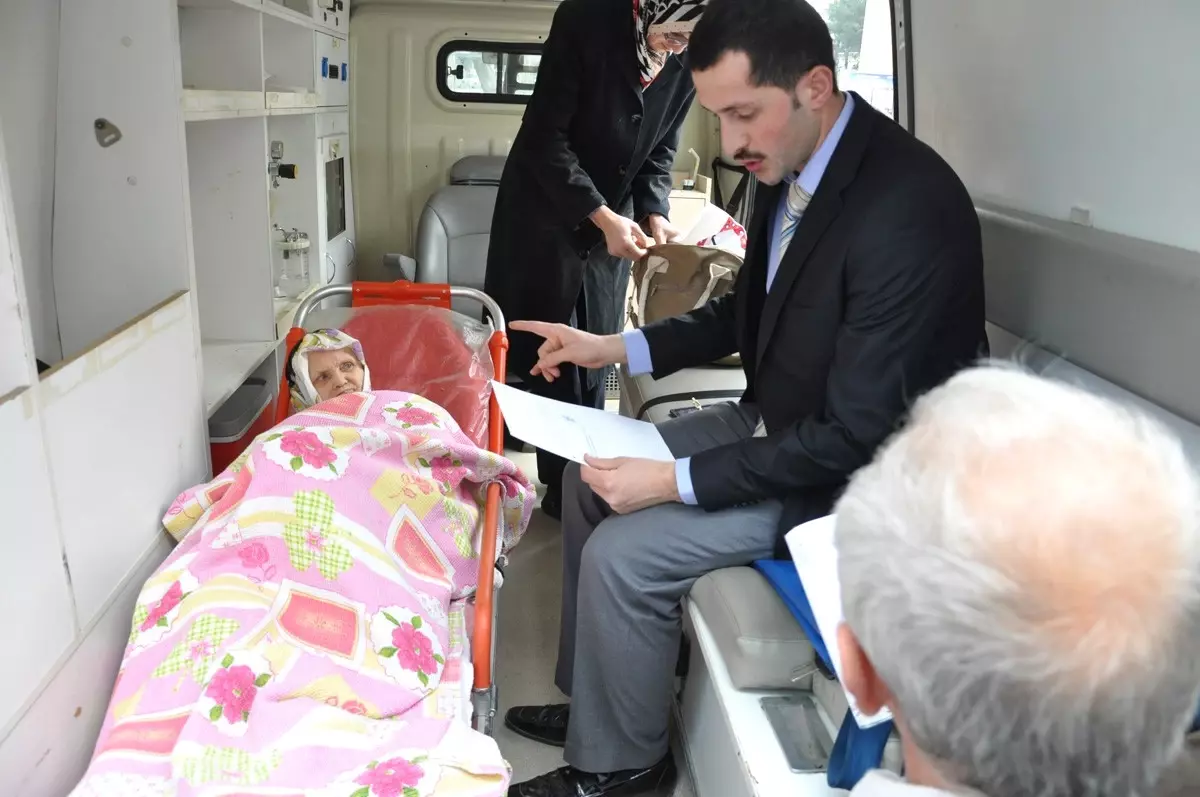 Vekalet Vermek İçin Ambulansla Adliyeye Taşındı