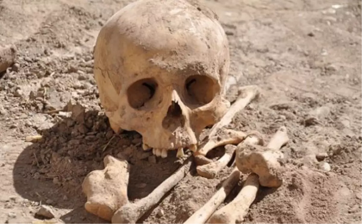 800 Yıl Önce Otopsi Yapılmış!