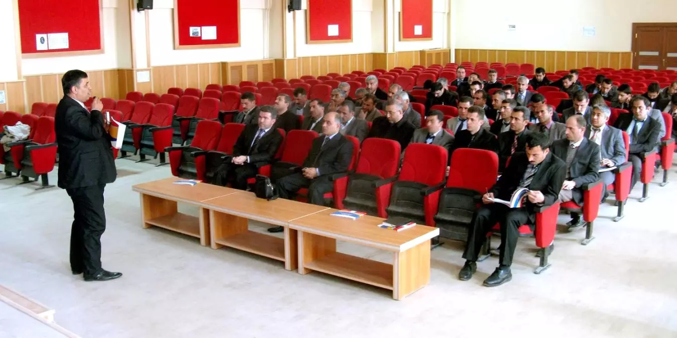 Araban\'da Afet Zararlarını Azaltma Semineri Verildi