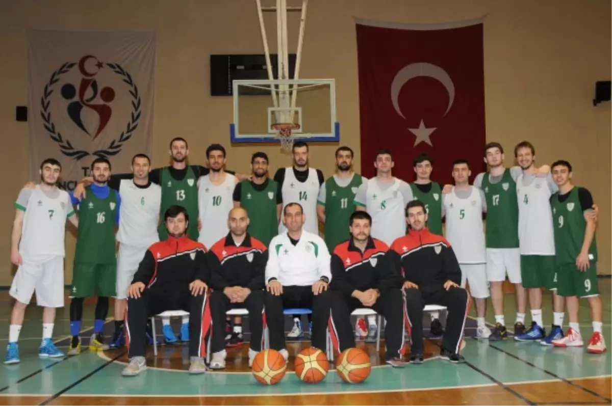 Belediyespor Potada Çıkışa Geçti