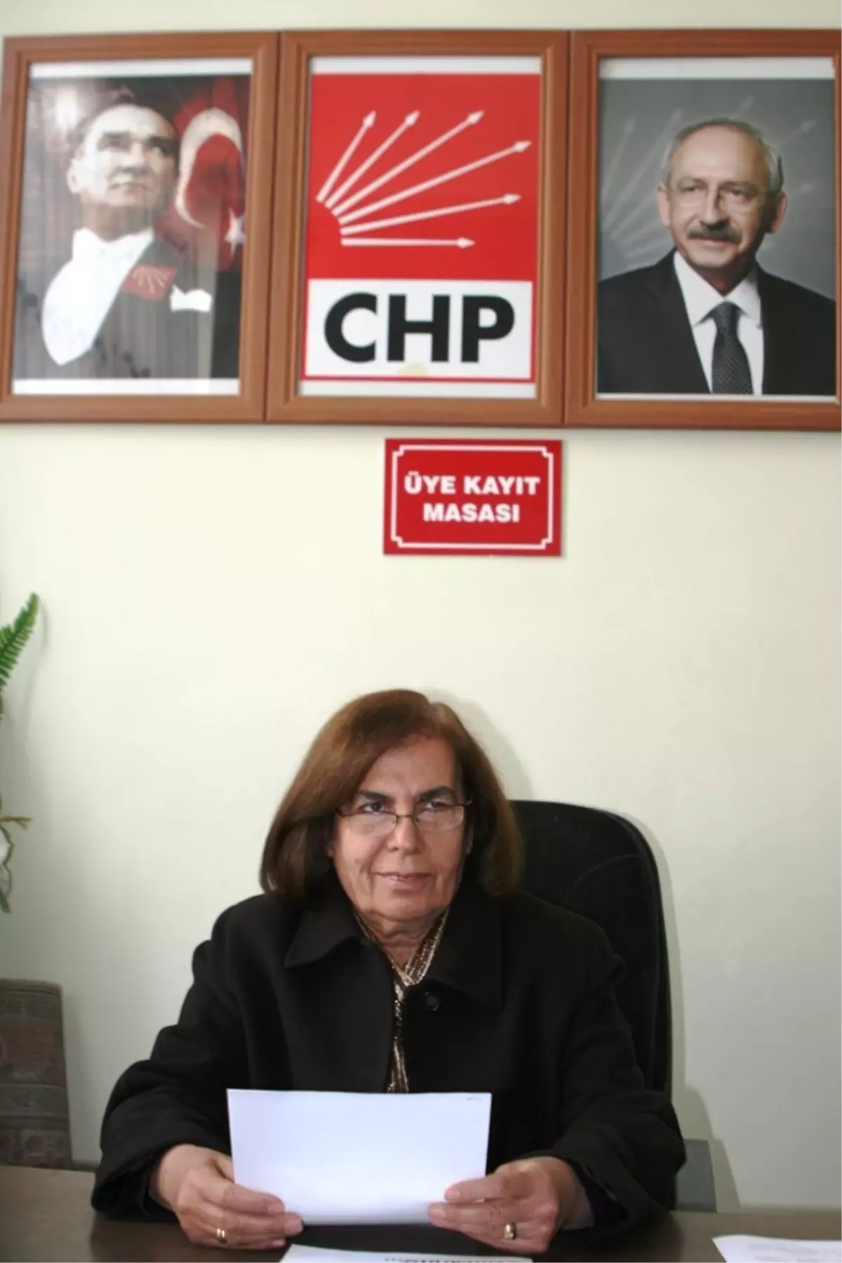 CHP\'den "8 Mart Dünya Kadınlar Günü" Kutlaması