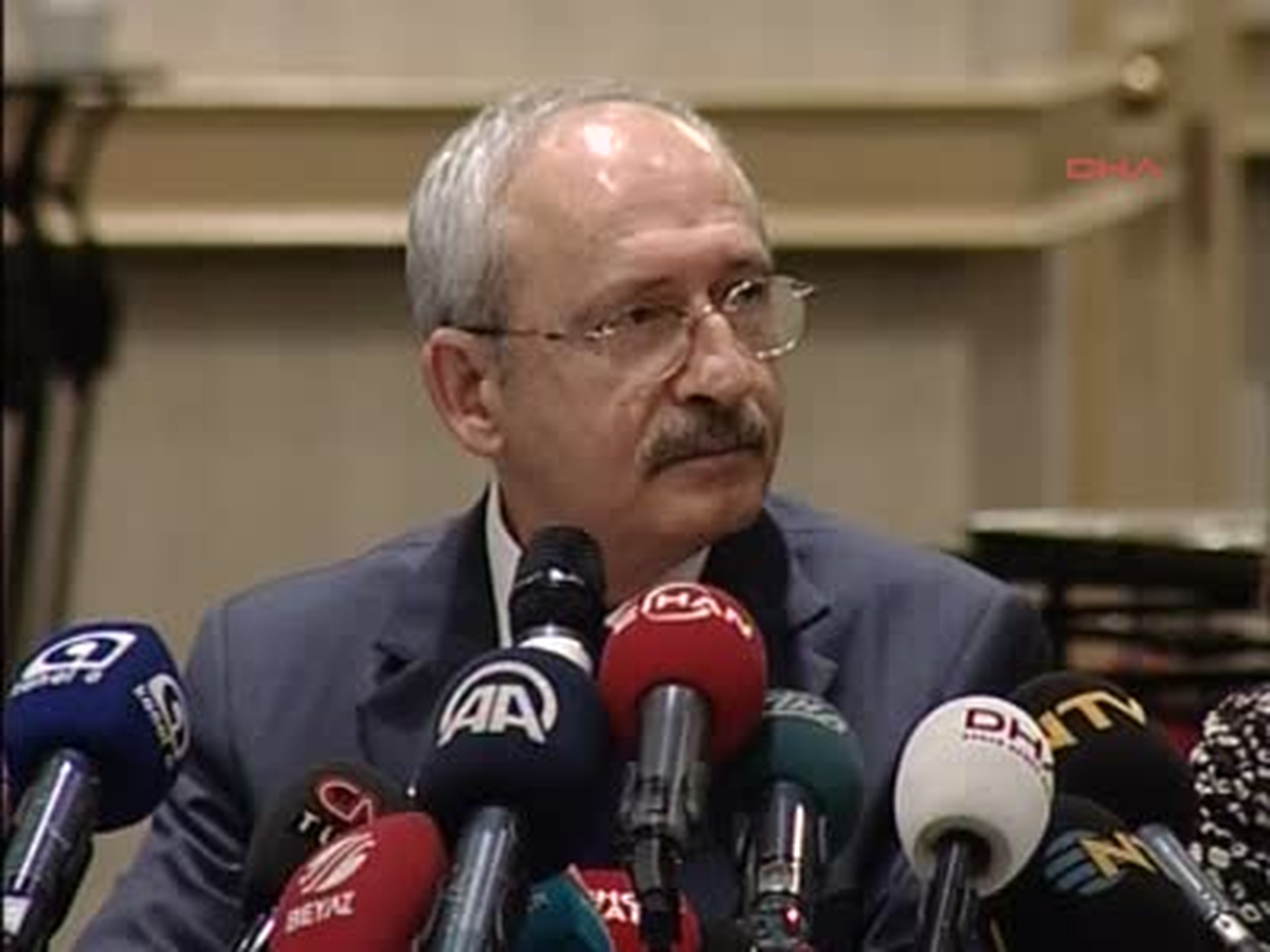 CHP Lideri Kılıçdaroğlu Gazetecilerin Sorularını Yanıtladı