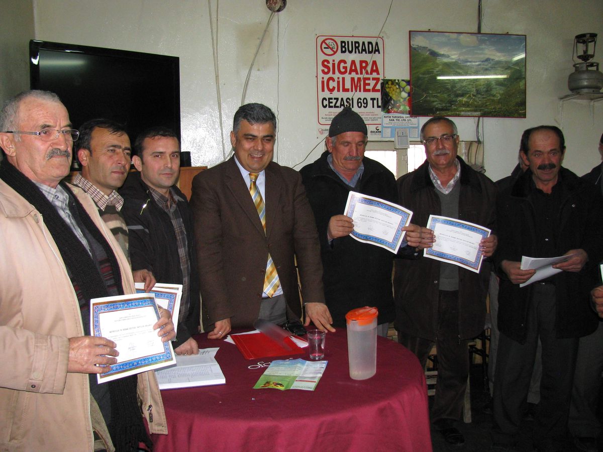 Ereğli\'de Meyve Üreticilerine Sertifika