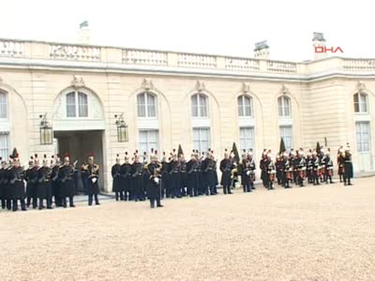 Fransa Cumhurbaşkanı Hollande, İsrail Cumhurbaşkanı Perez ile Görüştü
