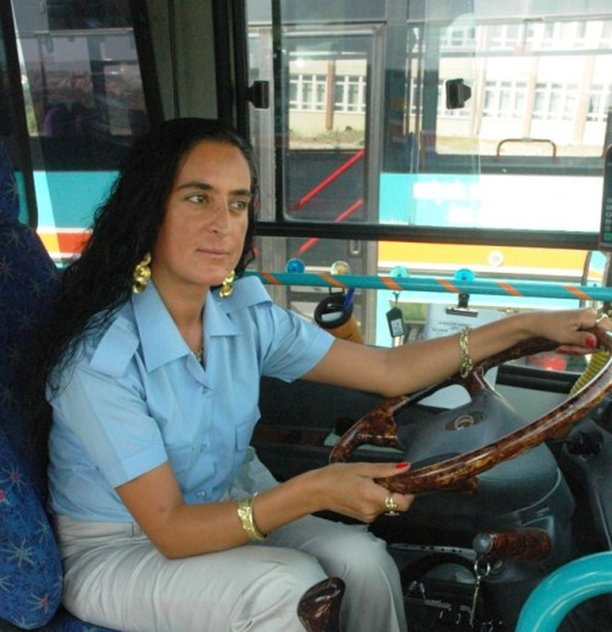 Kadınlar Günü\'nde Direksiyon Salladı