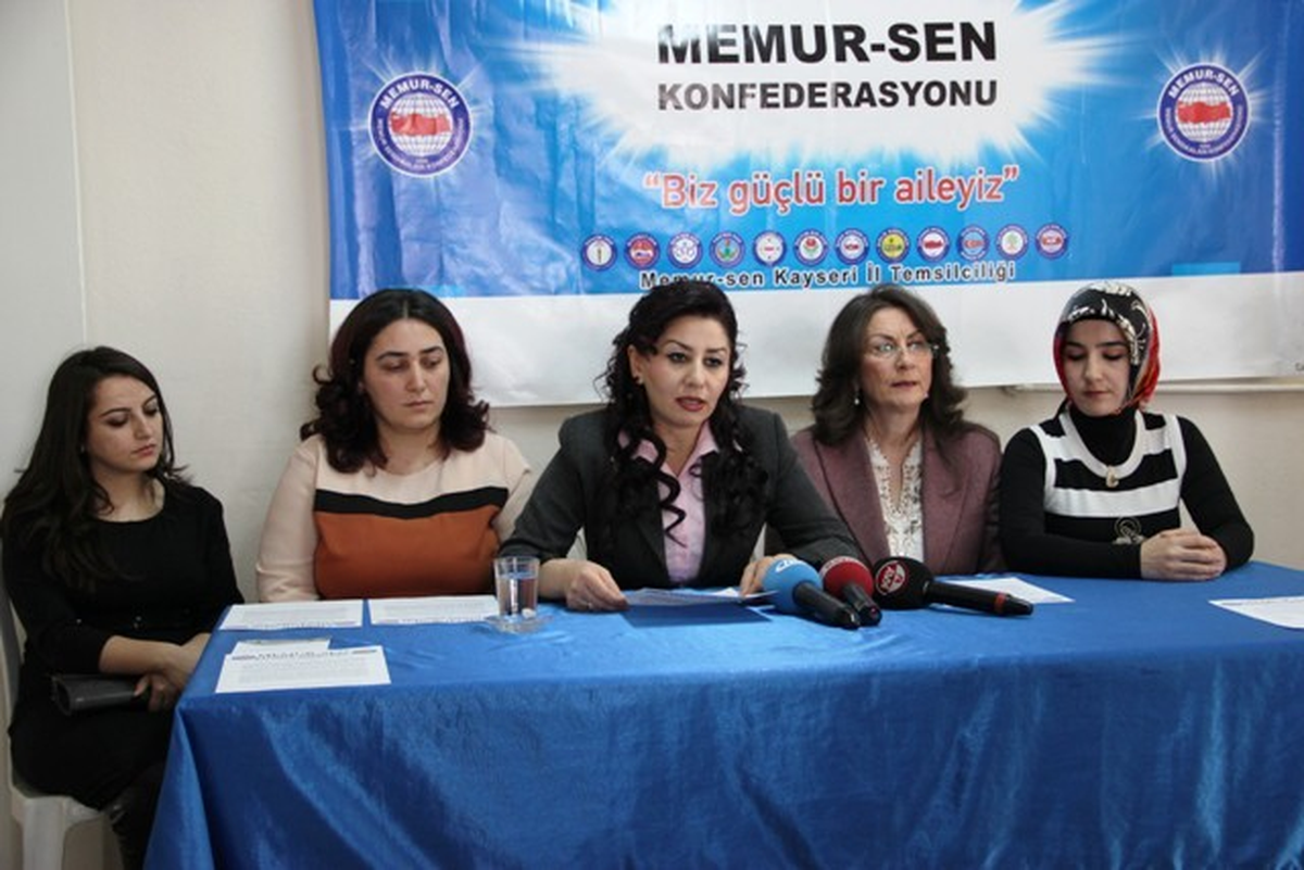 Memur-Sen Kayseri Şubesi Kadın Kolları Komisyonu Başkanı Ayten Özsoy Açıklaması