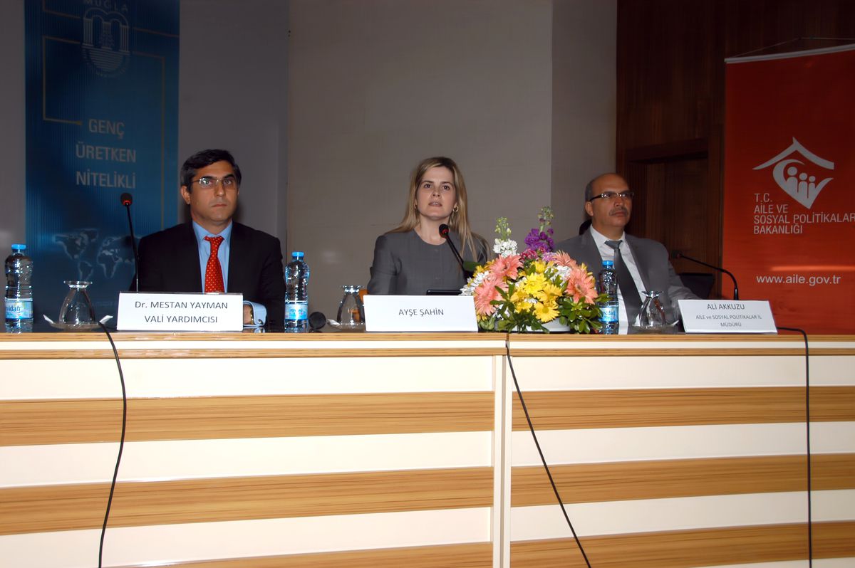 Muğla Sıtkı Koçman Üniversitesi'nden 200 Gönül Elçisi