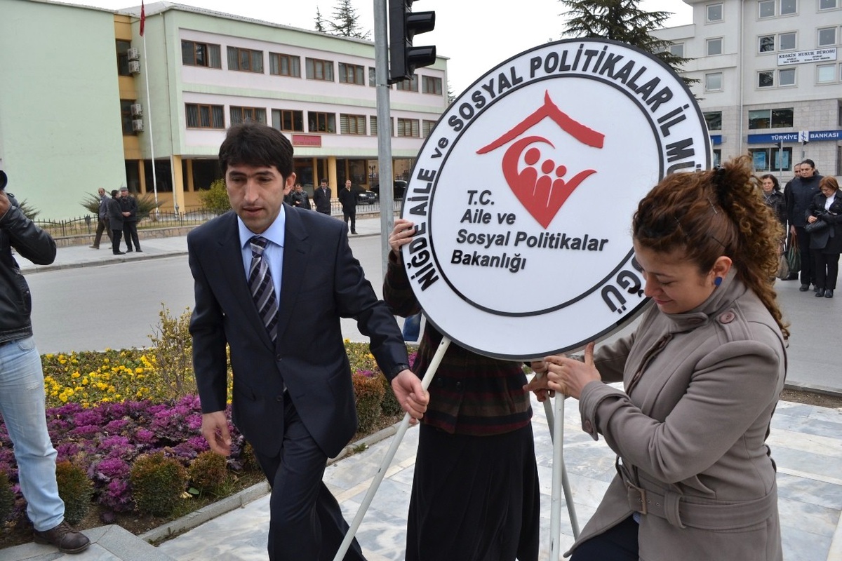 Niğde\'de Kadınlar Günü Nedeniyel Tören Düzenlendi