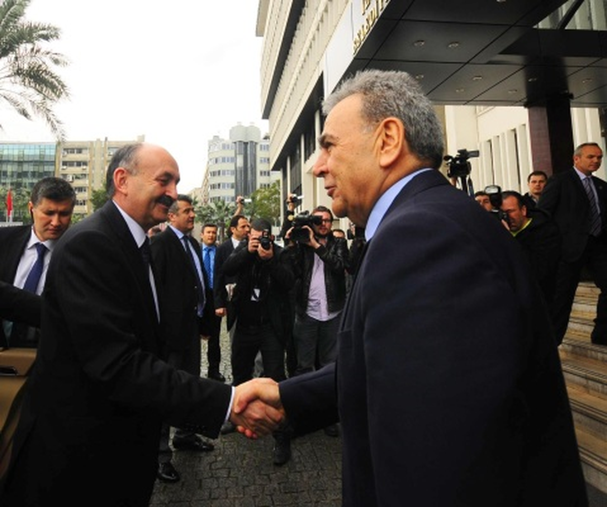 Sağlık Bakanı Müezzinoğlu Başkan Kocaoğlu\'nu Ziyaret Etti