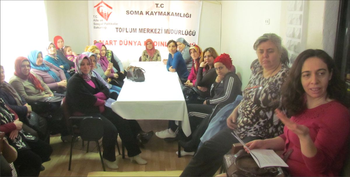 Somalı Kadınlardan Kahve Keyfi