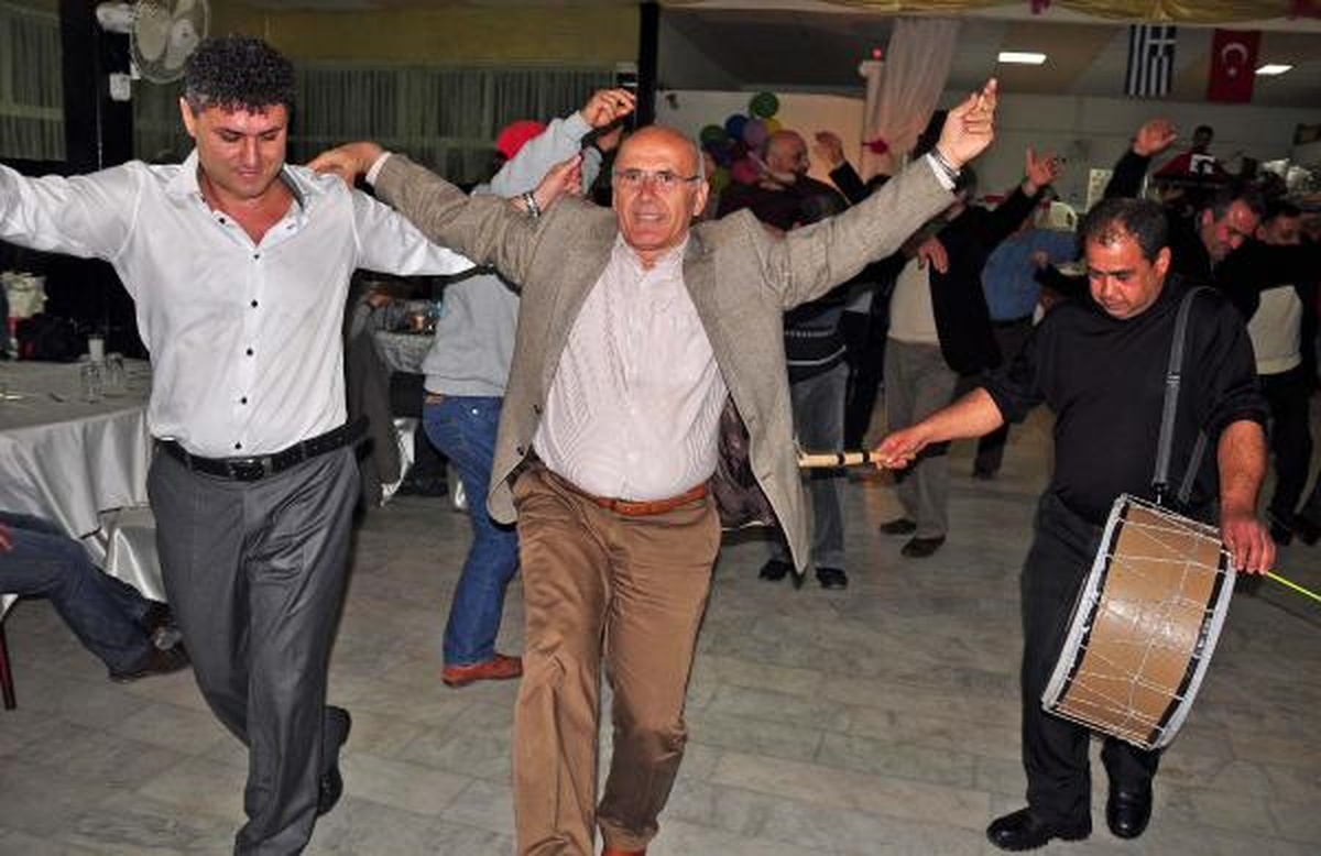Yunan Turizminin İlacı Türkler