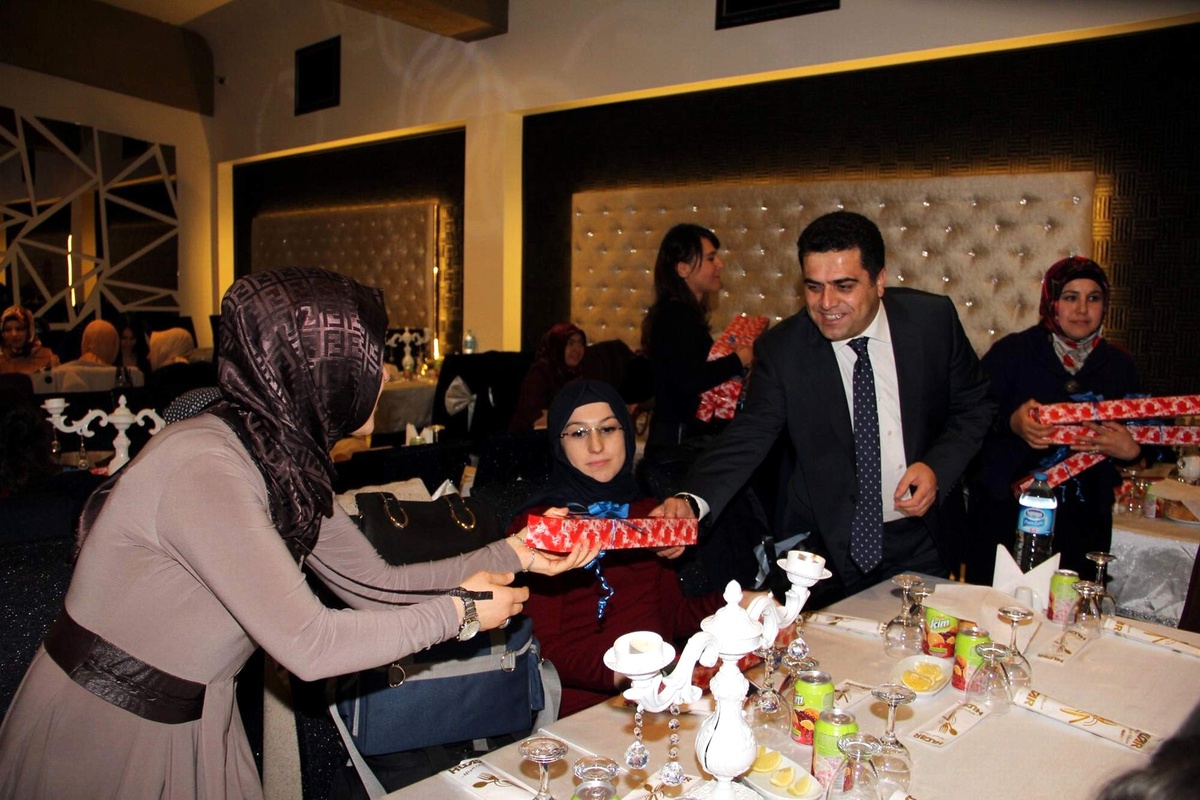 AK Parti İl Başkanlığı\'ndan "Kadınlar Gününe" Özel Program