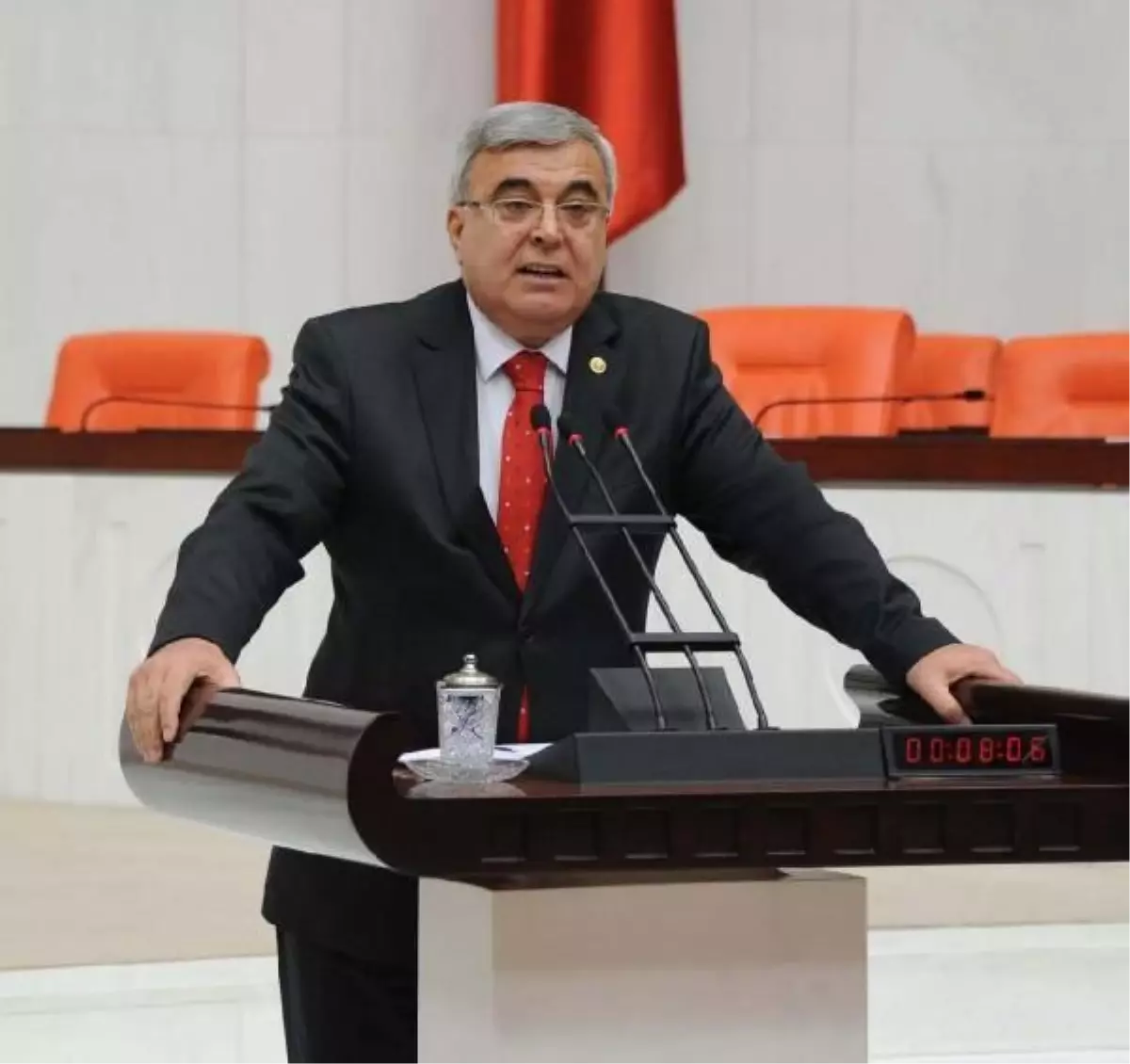 Chp\'den Belediyeleri Sevindirecek Teklif