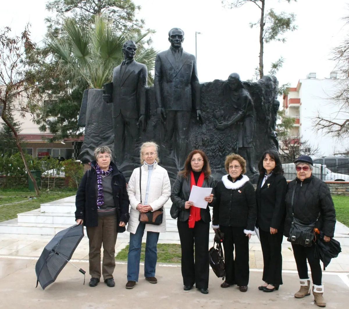 Cumhuriyet Kadınları Didim\'de Buluştu