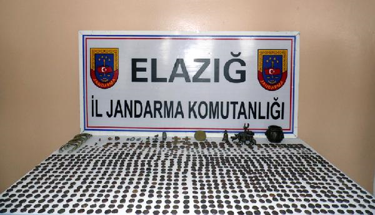 Elazığ\'da 986 Tarihi Eser Ele Geçirildi
