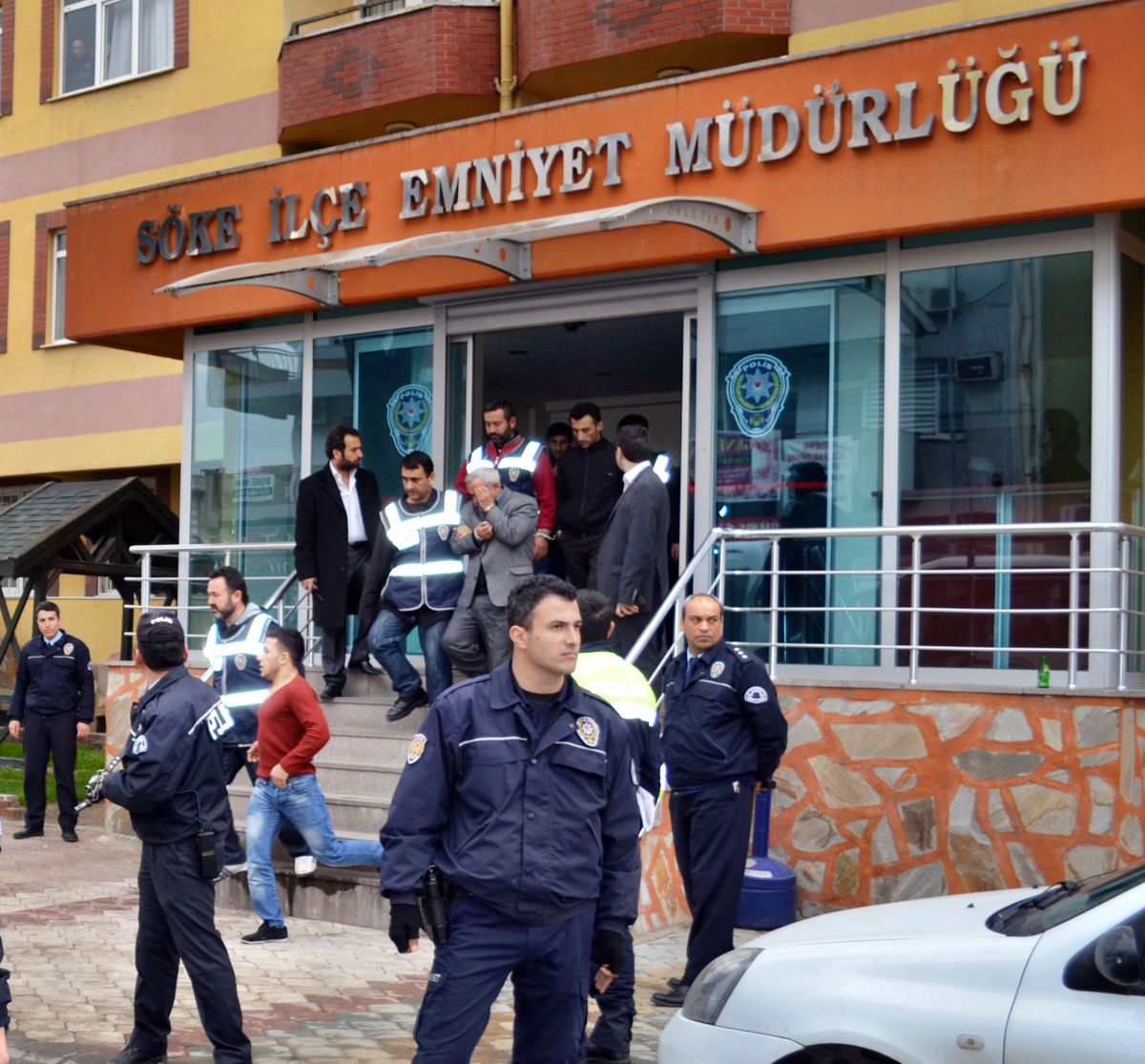 Gömü Altın Yalanına 10 Tutuklama