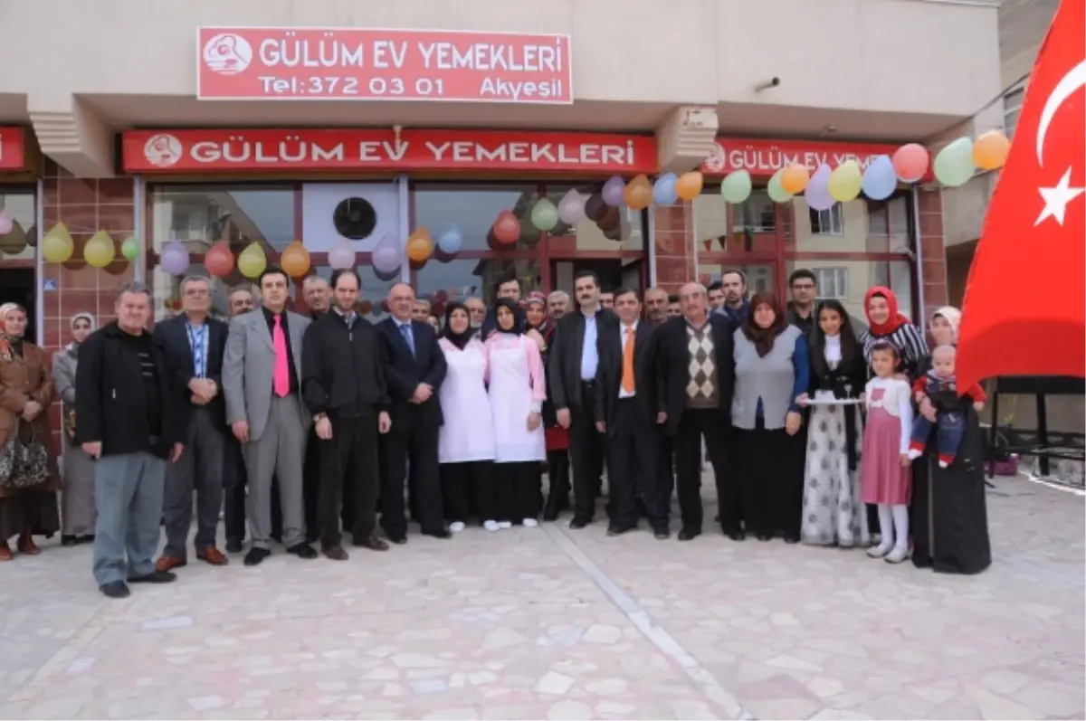 Gülüm Ev Yemekleri Kartepe\'de Açıldı