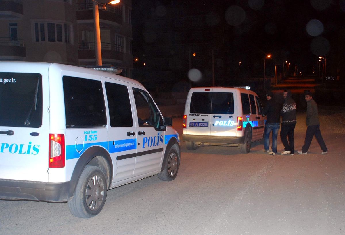Patlama İhbarı Polisi Harekete Geçirdi