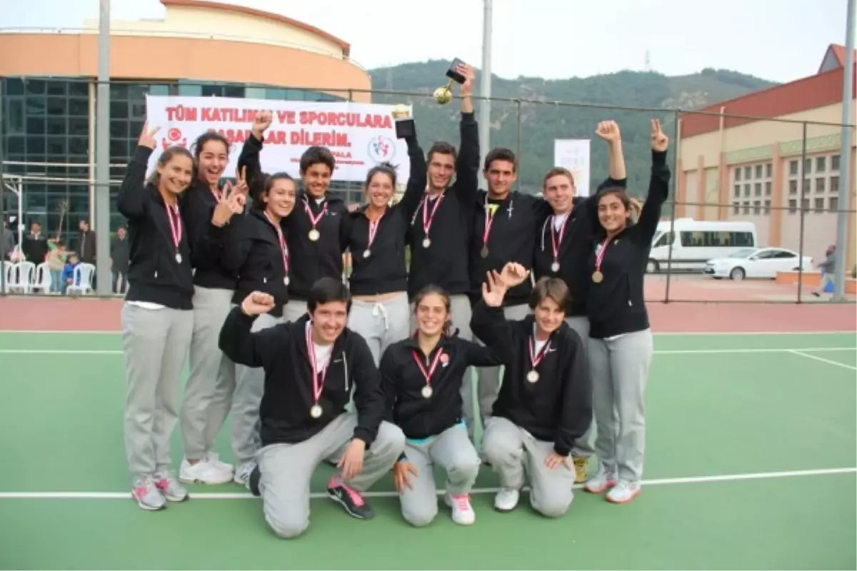 Ülkemizi Gururla Temsil Edecekler