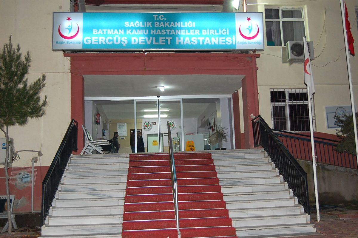 Hastanenin 2. Katından Düşen Çocuk Ağır Yaralandı