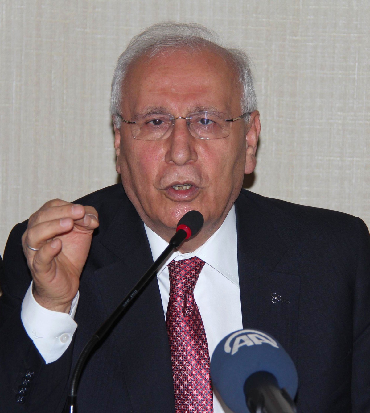 Şandır: "Coğrafyamızda Müslüman Kanı Akıyor"