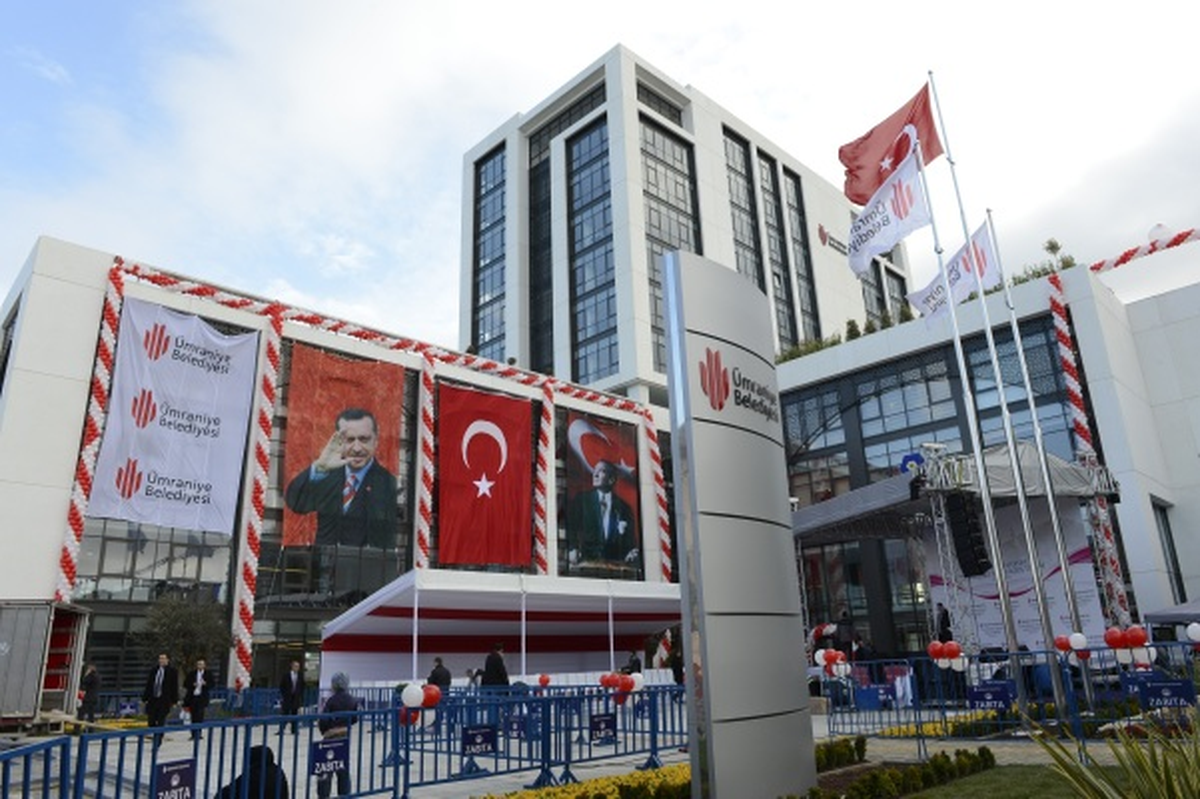 Başbakan Yeni Hizmet Binasını Açtı