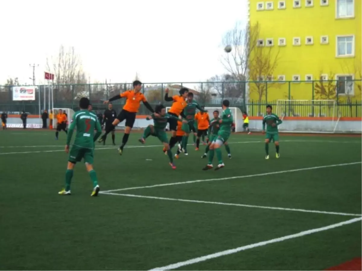 Çayeli Spor:4-0 Iğdır Üniversitesi Spor