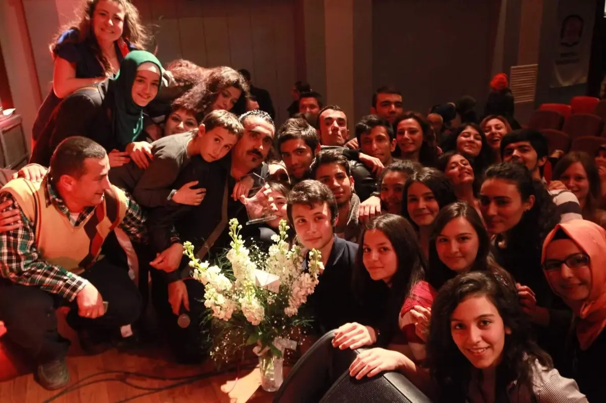 Genç Denizlililer Konserle Stres Attılar