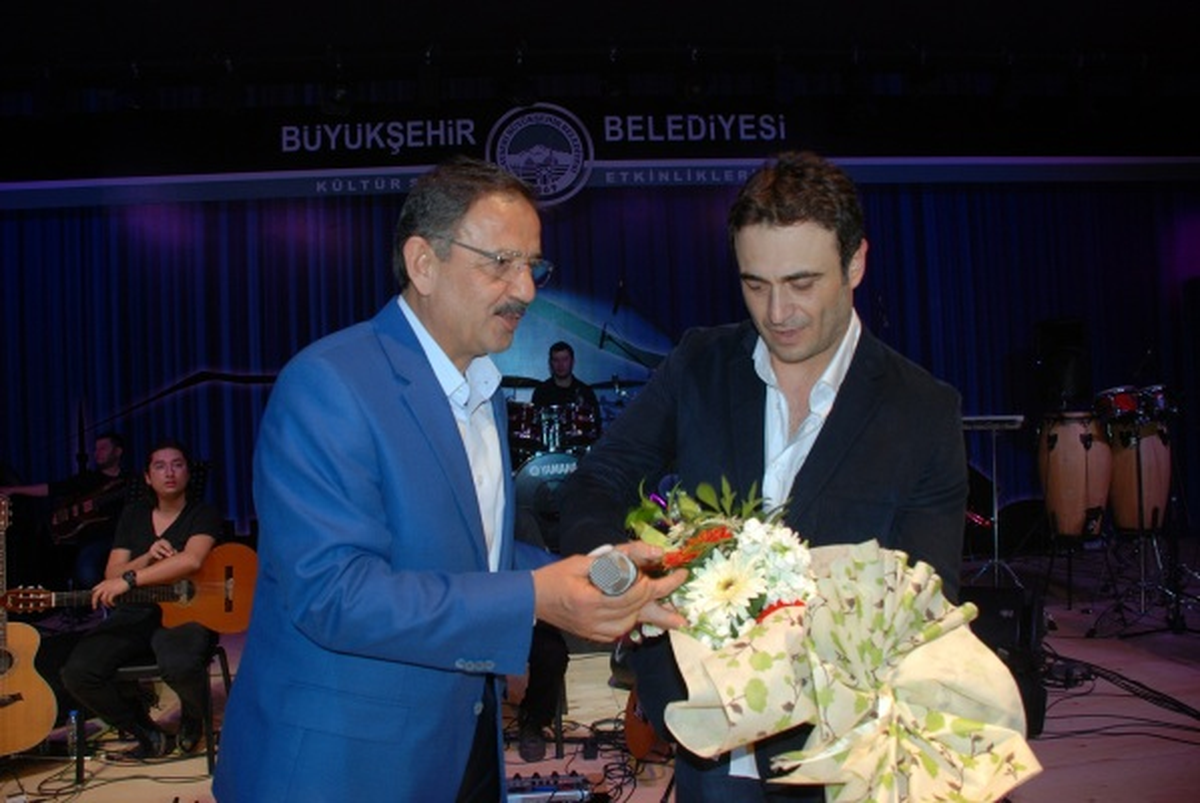 Kültür Sanat Merkezi'nde Kutsi Rüzgarı
