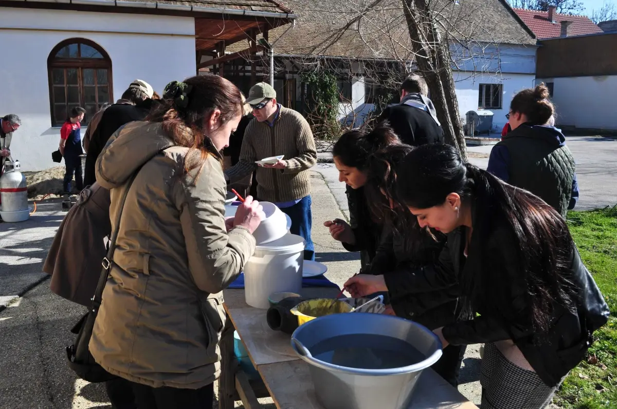 Kültürler El Sanatlarında Buluştu