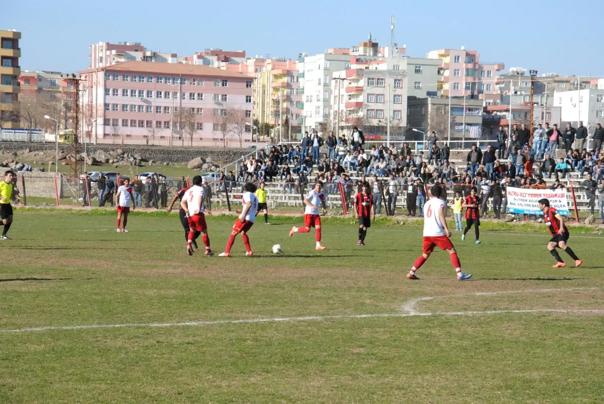 Siverek Belediyespor Evinde 1 Puana Razı Oldu