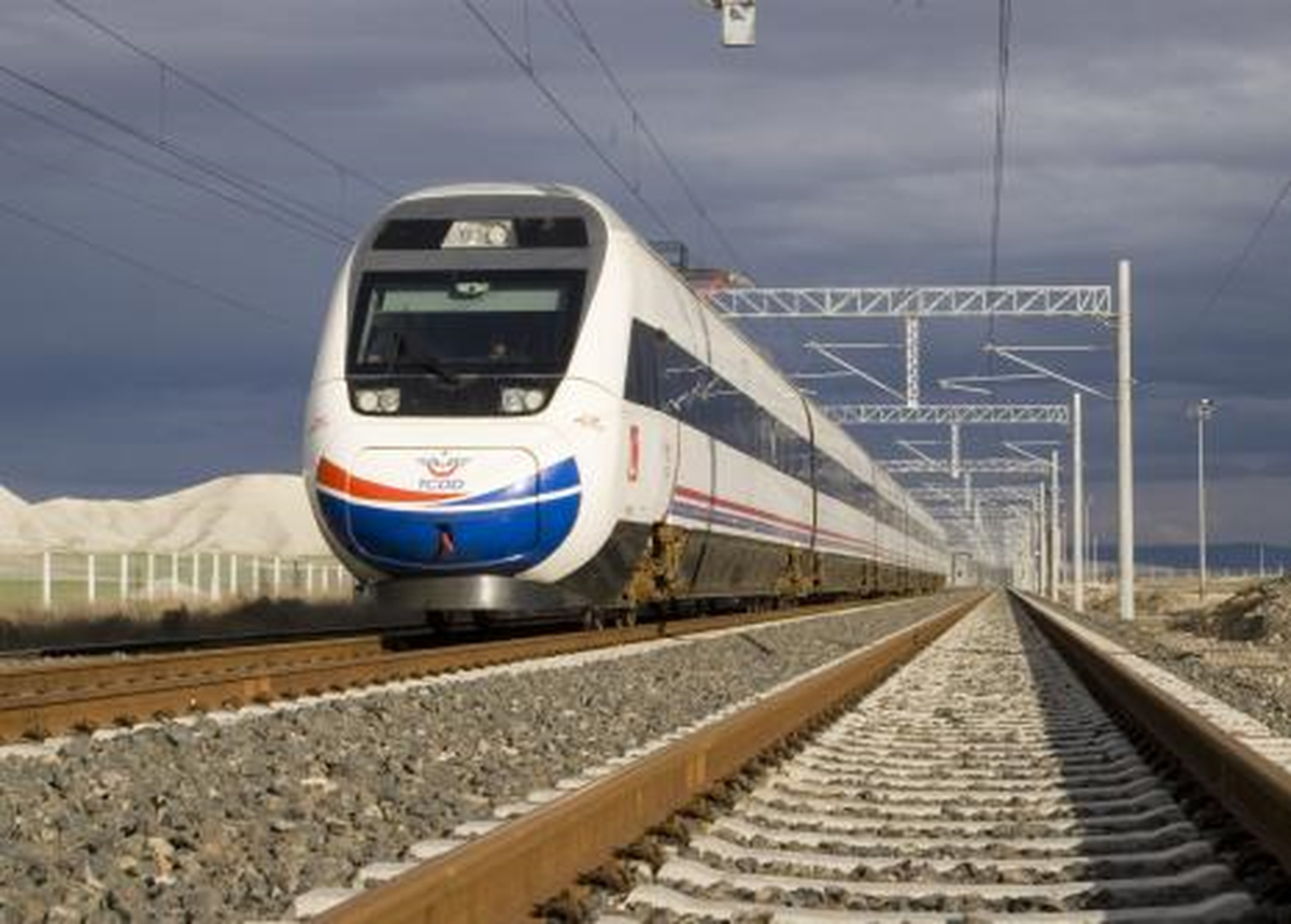 Demiryollarına 3 Yılda 20 Milyar Lira Yatırım