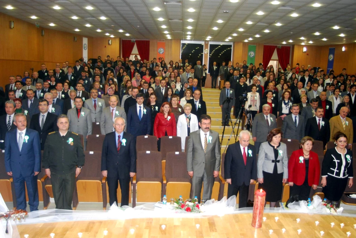 Giresun Üniversitesi\'nde "Toplumsal Duyarlılık ve Aileleri Destek Eğitimi Konferansı