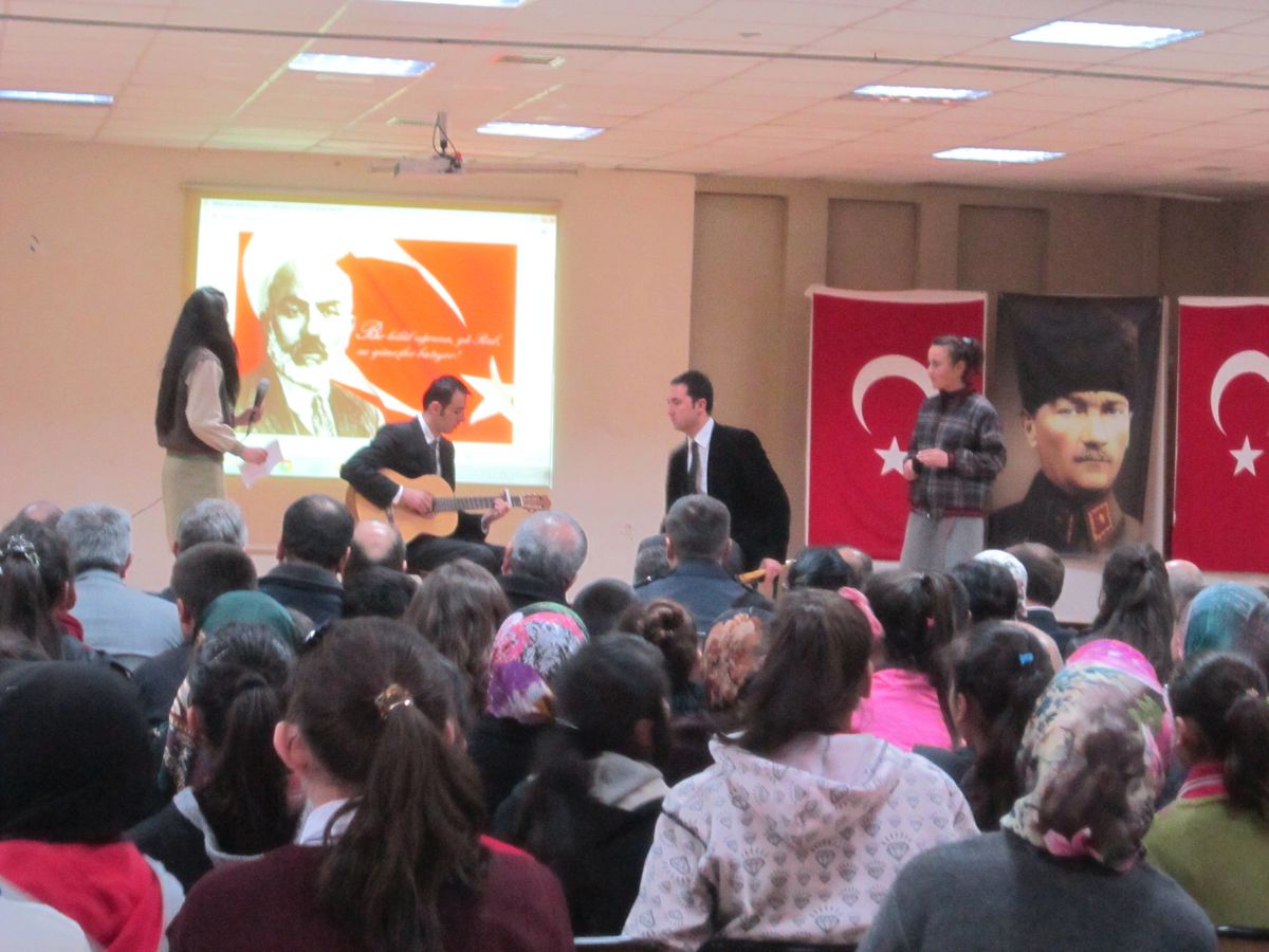 İstiklal Marşı\'nın Kabulü