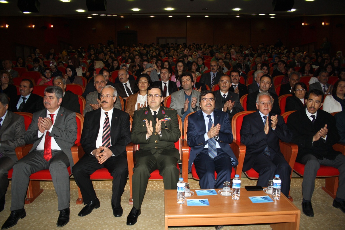 İstiklal Marşı\'nın Kabulünün 92\'nci Yıldönümü Kutlamaları