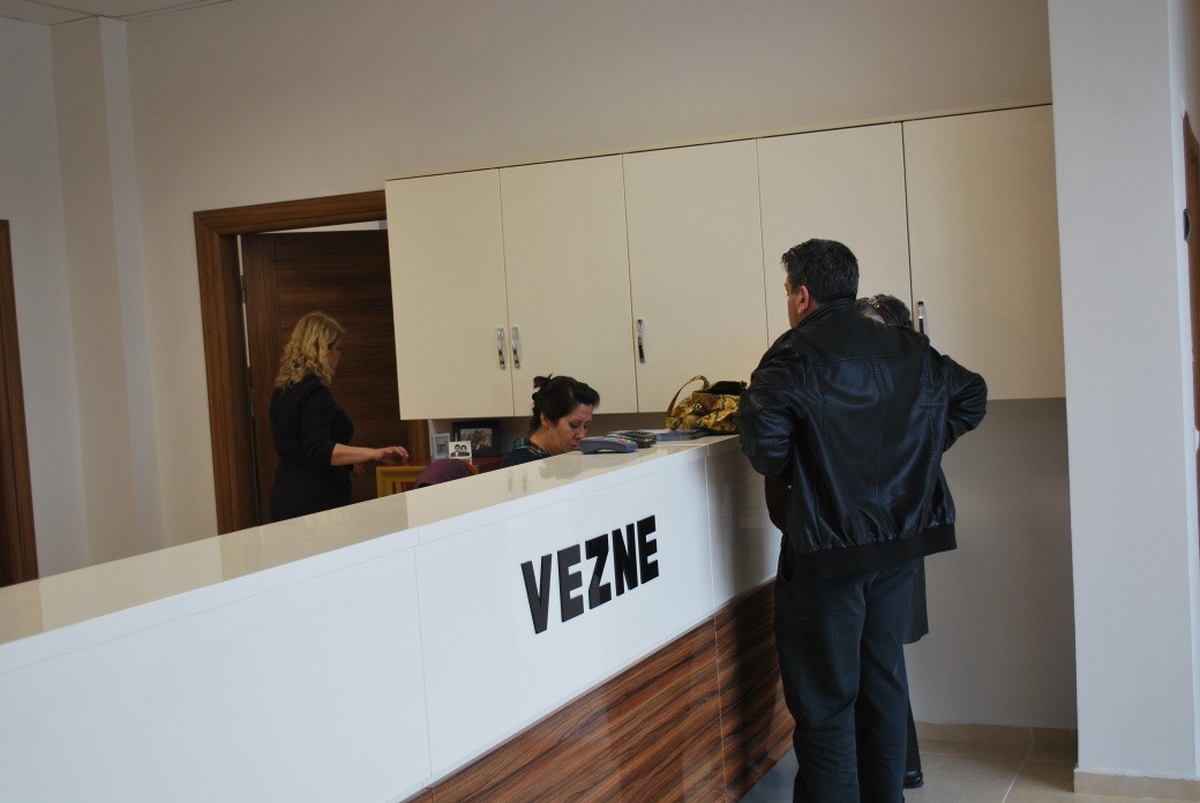 Küçükköy Belediyesi Modern Binasına Taşındı