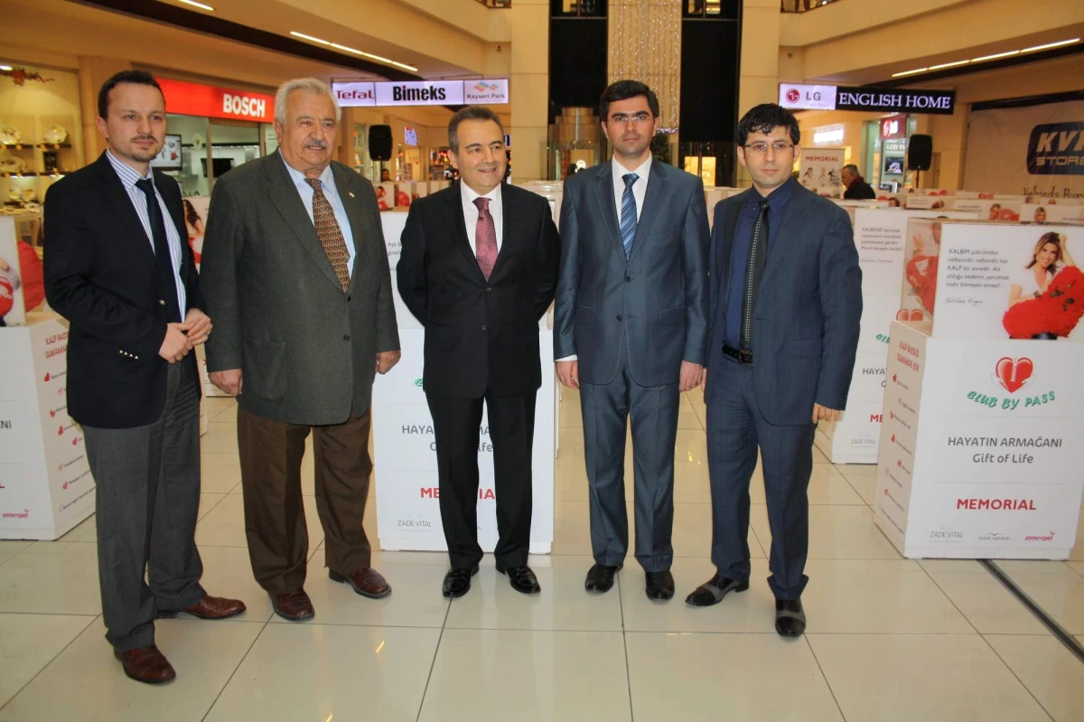 Memorial ve Kayseri Park Tıp Bayramını Kalpten Kutluyor