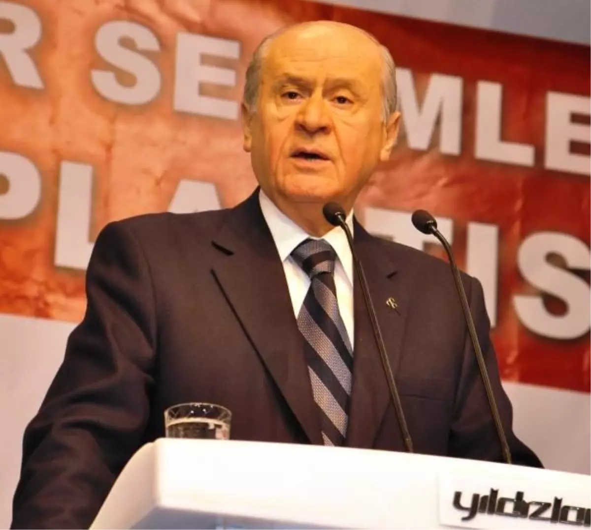 Bahçeli, Almanya\'daki Yangına Değinde